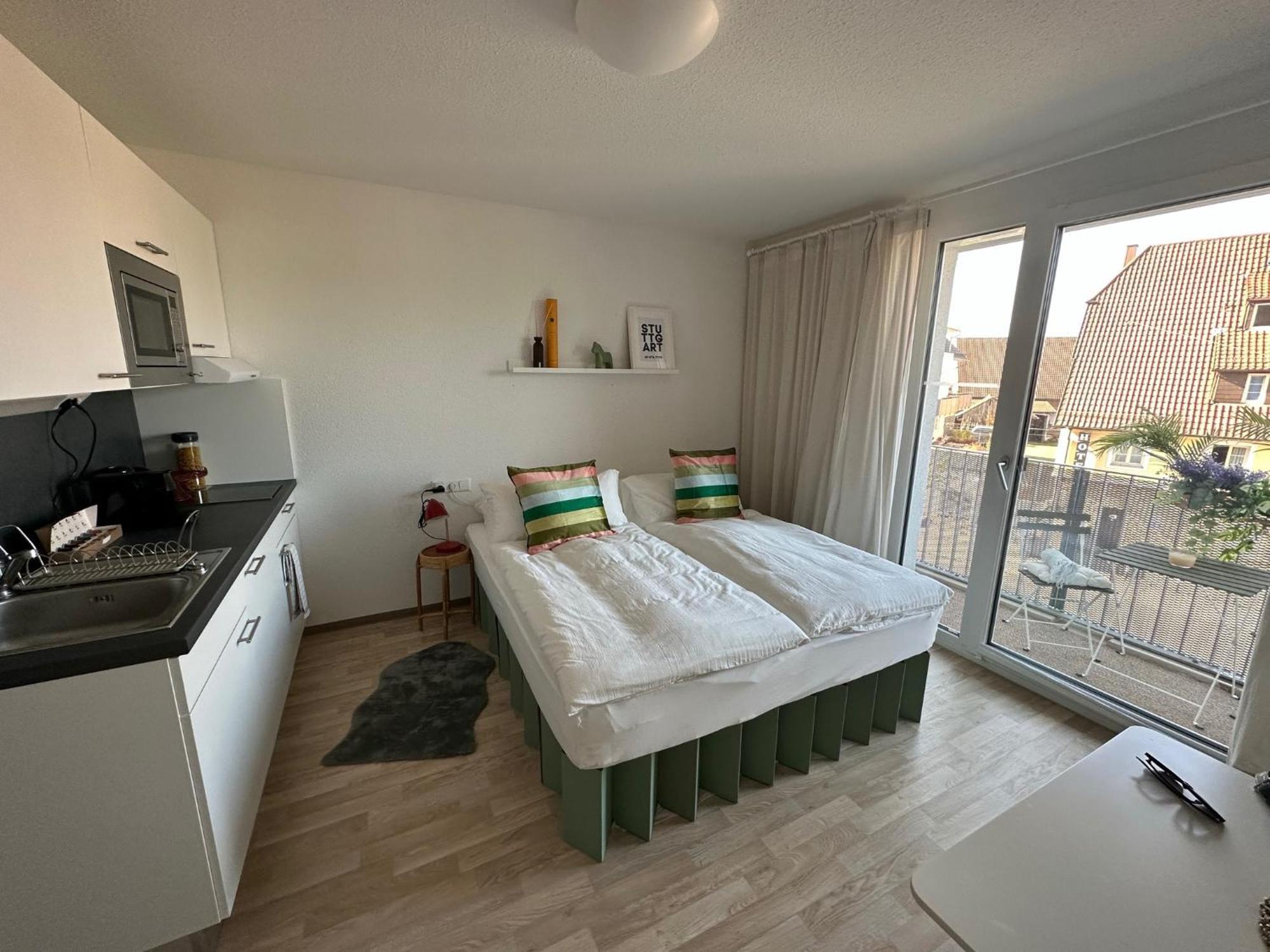 Stilvolles Und Modernes Appartement Mit Sonnigem Balkon In Flughafen- Und Messenaehe 31 Leinfelden-Echterdingen Dış mekan fotoğraf